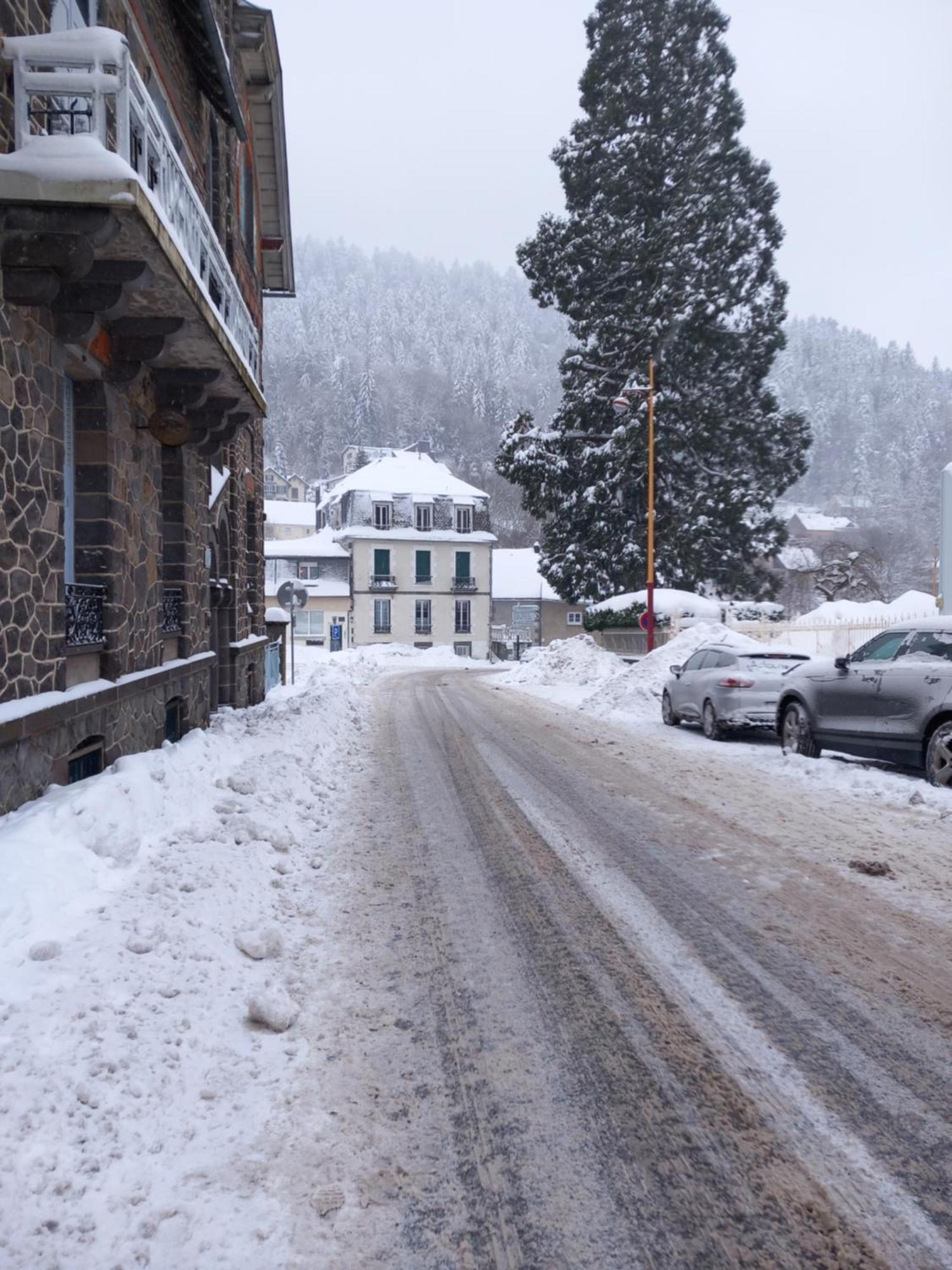 Villa Des Lutins Mont-Dore Exteriör bild